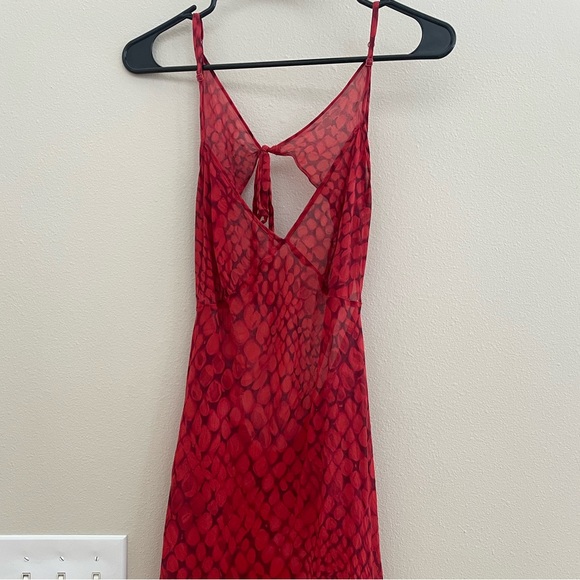 Vintage Victoria’s Secret Slip red snakeskin print 🐍 - Picture 4 of 5